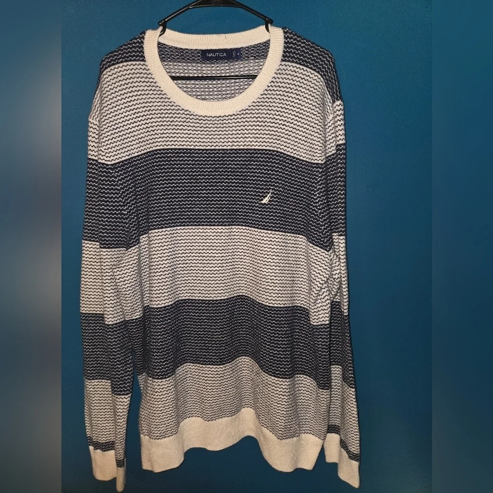 Men's Nautica Navy Blue & White Striped Sweater, very soft, nautical, Size XL